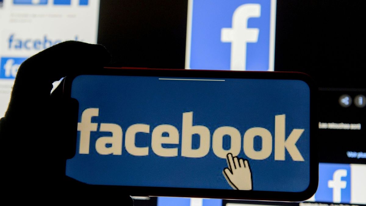 Zisk Facebooku stoupl o 52,7 procenta